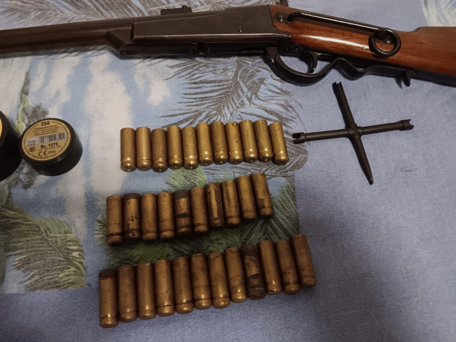 Frei ab 18 Jahre ERMA Gallager Carbine Schwarzpulverhinterlader Cal. 54