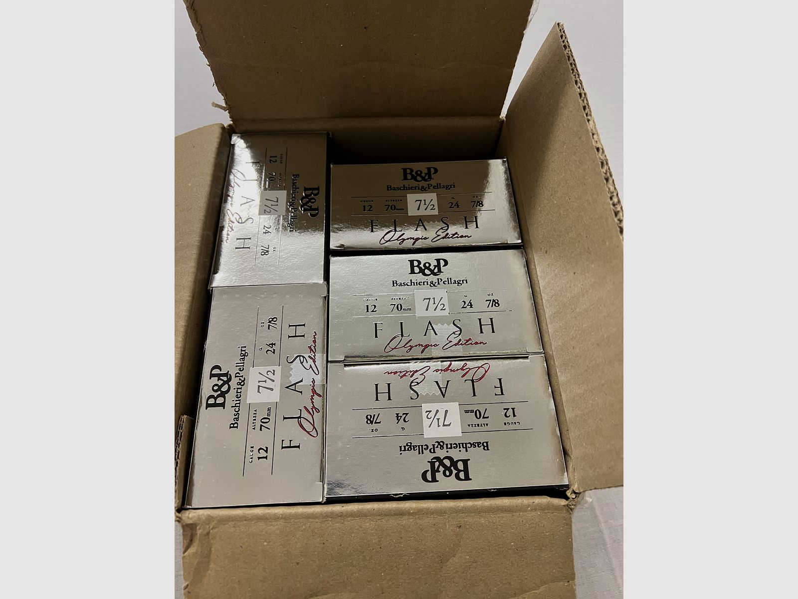 250 pezzi Baschieri & Pellagri 12/70 4 BIS F2 Flash Trap 2,4mm 24g