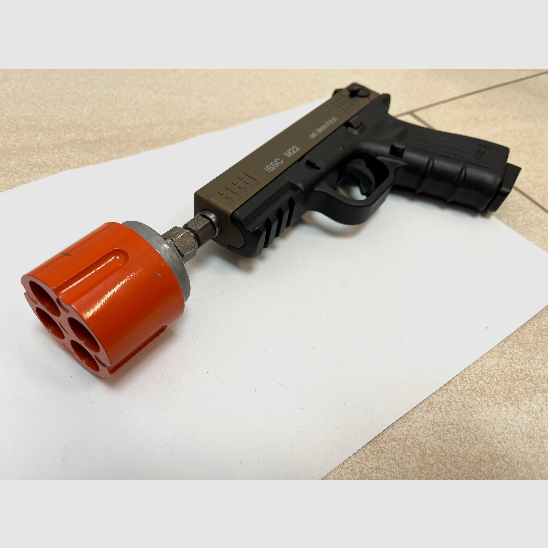 ••• Noris Multi - Signal 2000 - Multishooter + Zubehör für Schreckschusswaffen •••