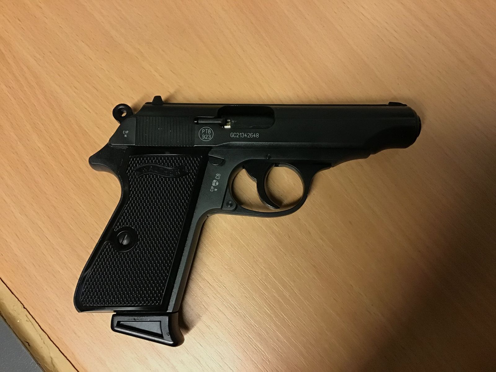 Walther PP 9 mm P.A.K. inkl.Munition, Bild 4 von 5