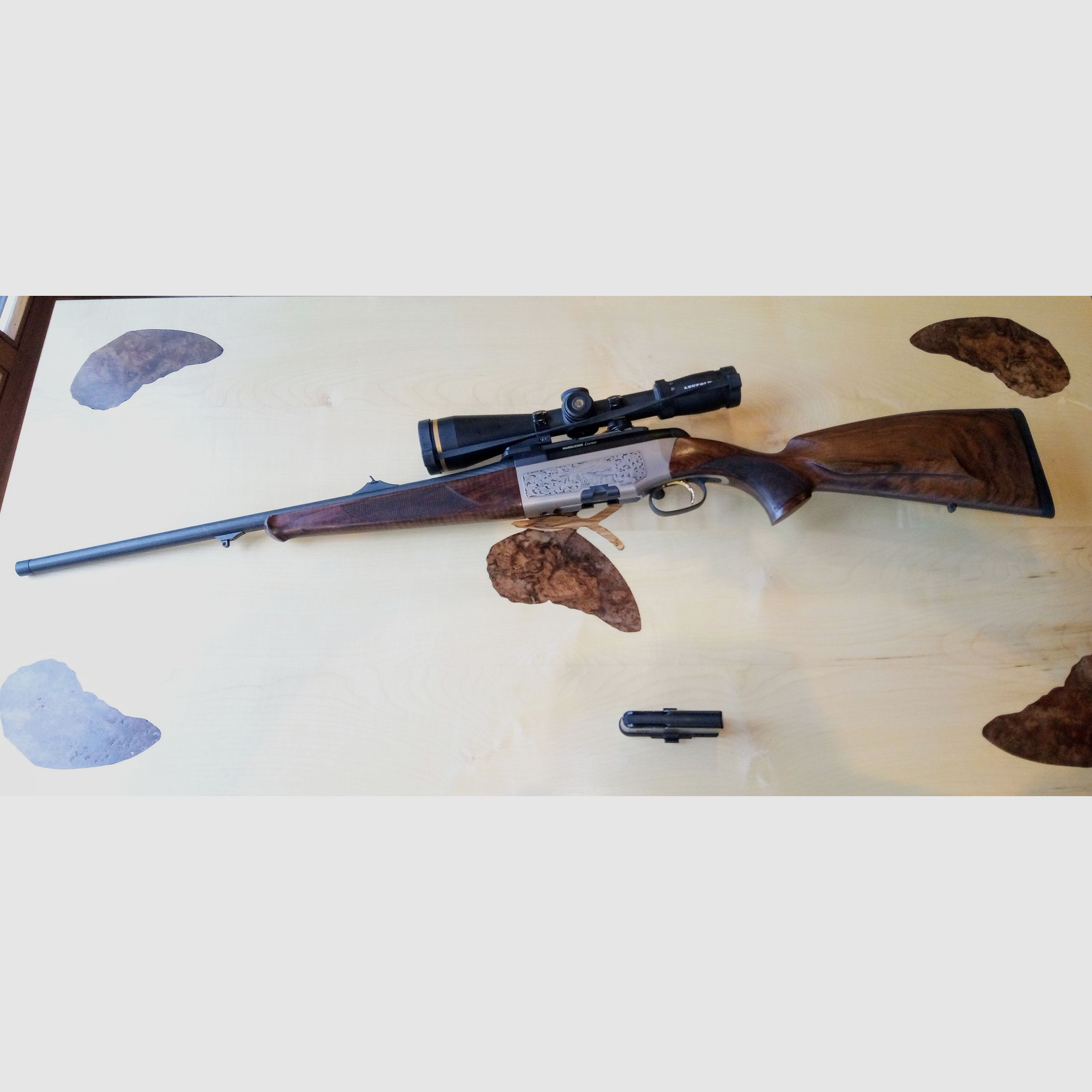 Steyr Mannlicher Luxus .270 WSM mit Leupolt VX-6  3-18x50/ Leutabs. Duplex. Mündungsgewinde