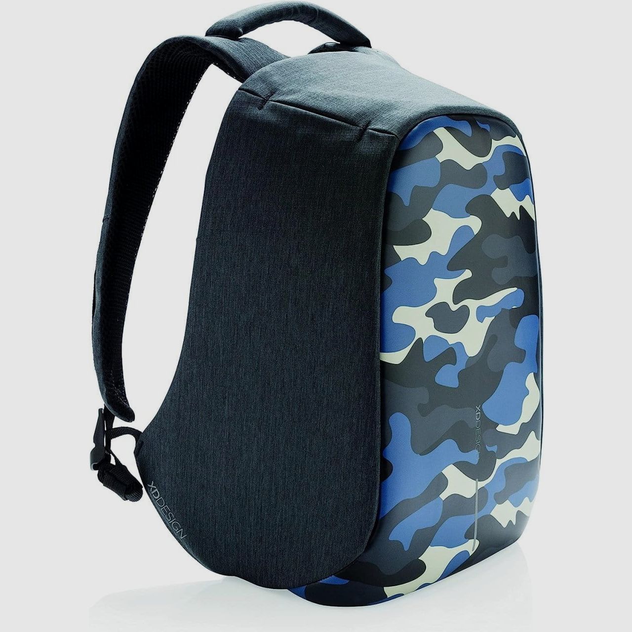 mochila compacta Bobby de XD Design en camuflaje azul 16 L