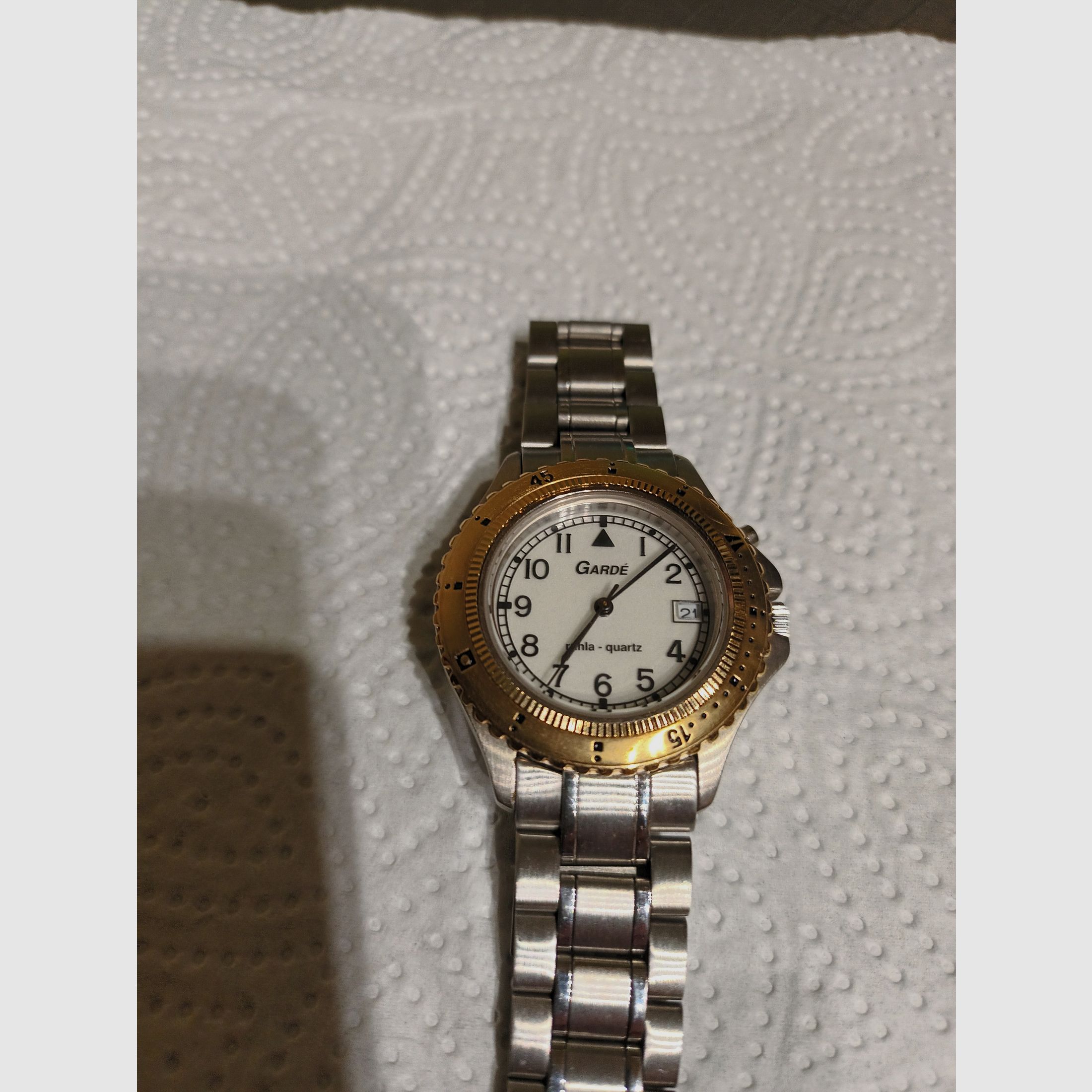 Herrenambanduhr Garde von Ruhla ein ganz seltenes Sammlerstück mit Datum, Licht.