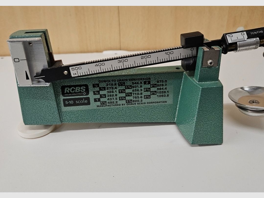 RCBS 5-10 Waage Top Zustand Pulverwaage