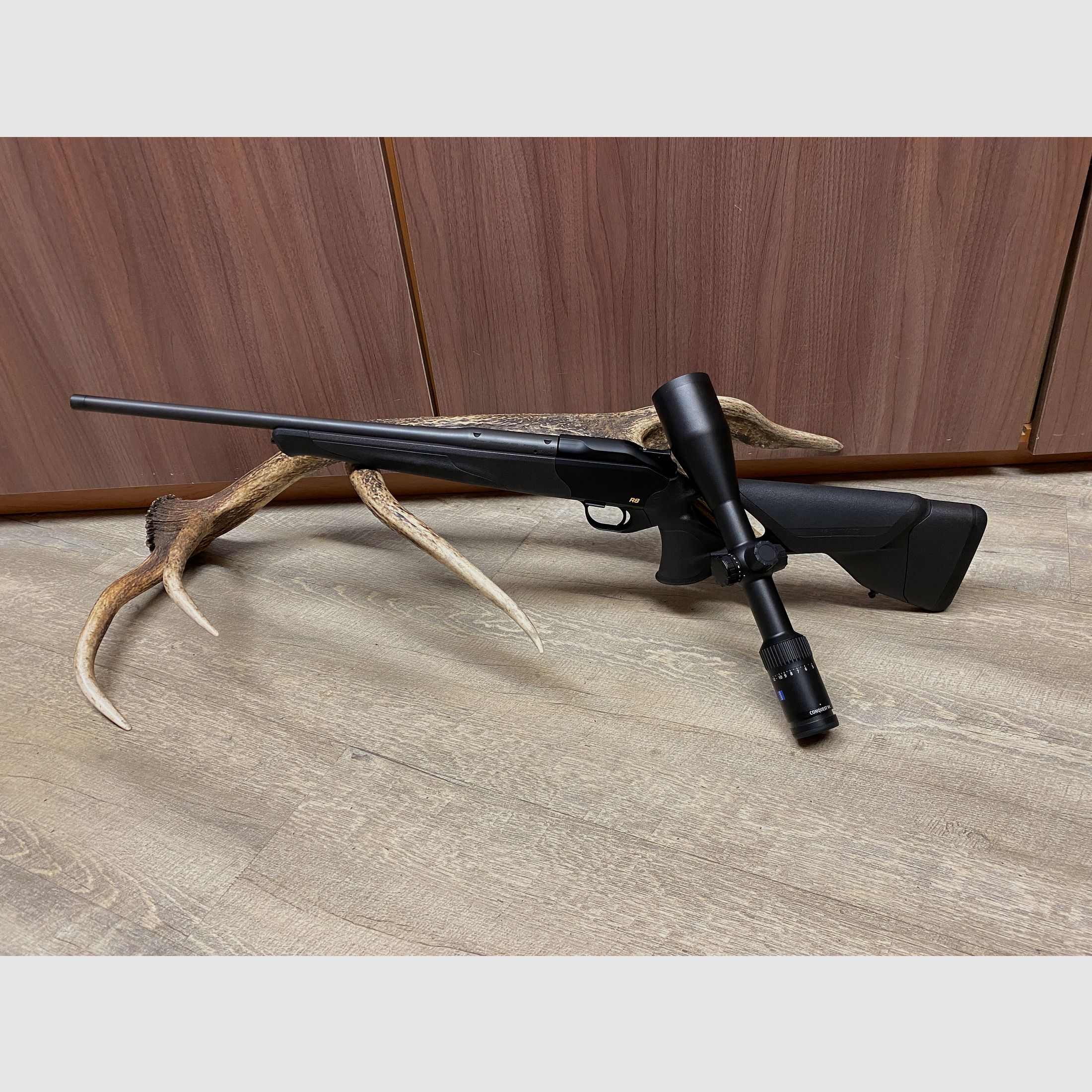 Blaser R8 Ultimate con Zeiss Conquest V4 3-12x56