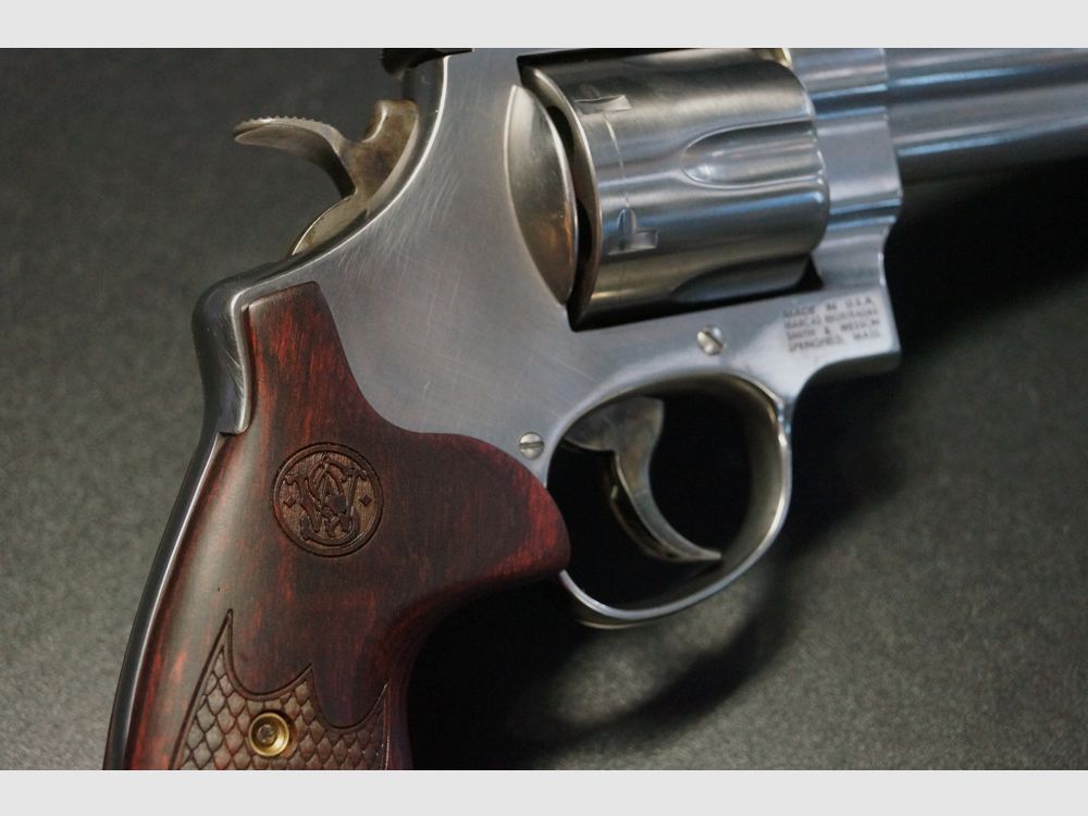 Smith & Wesson Mod. 629 Deluxe, Bild 2 von 6