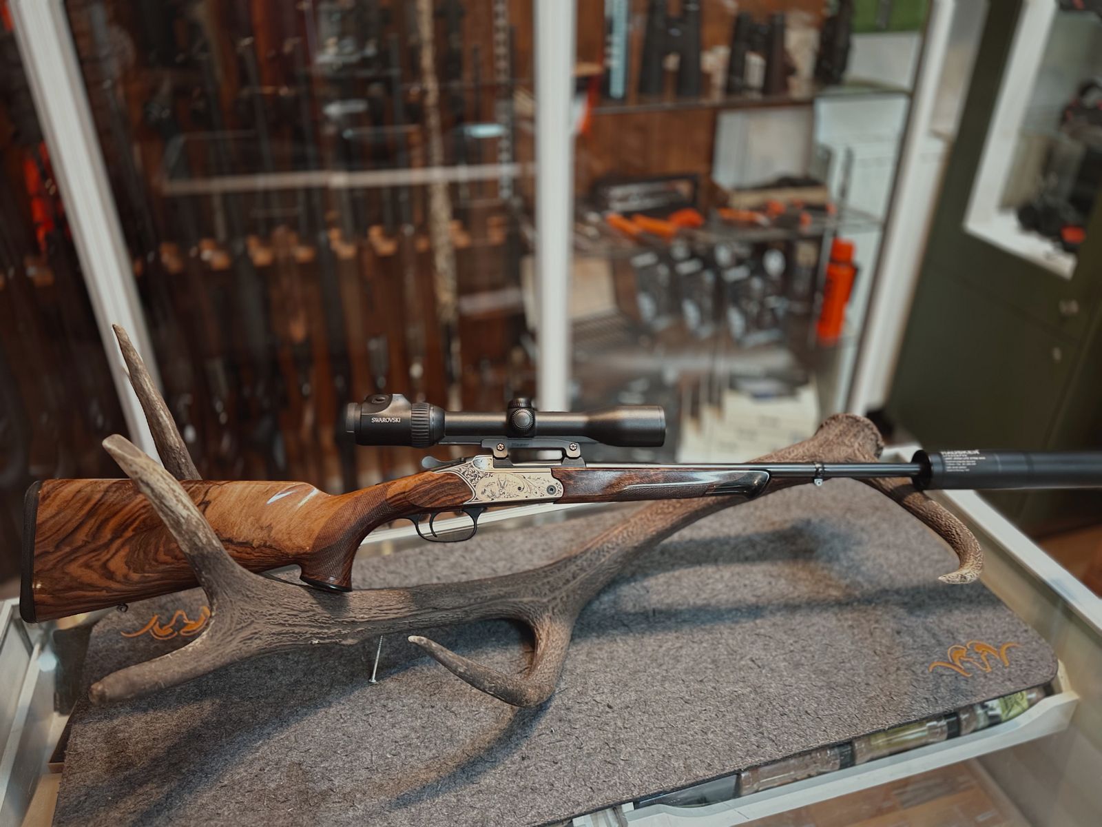 Blaser K95 Luxus – Cal. .308 Win. | Classe de bois 6 | Swarovski Z6i | Hausken 224 Lite