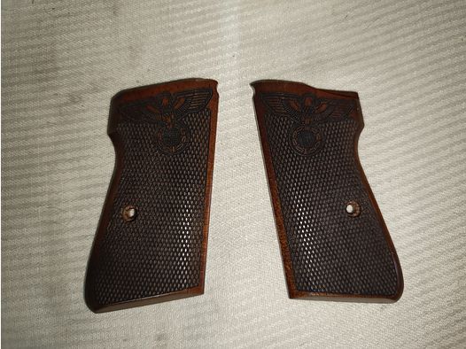 Walther PP Griffschalen mit Adler Drauf 