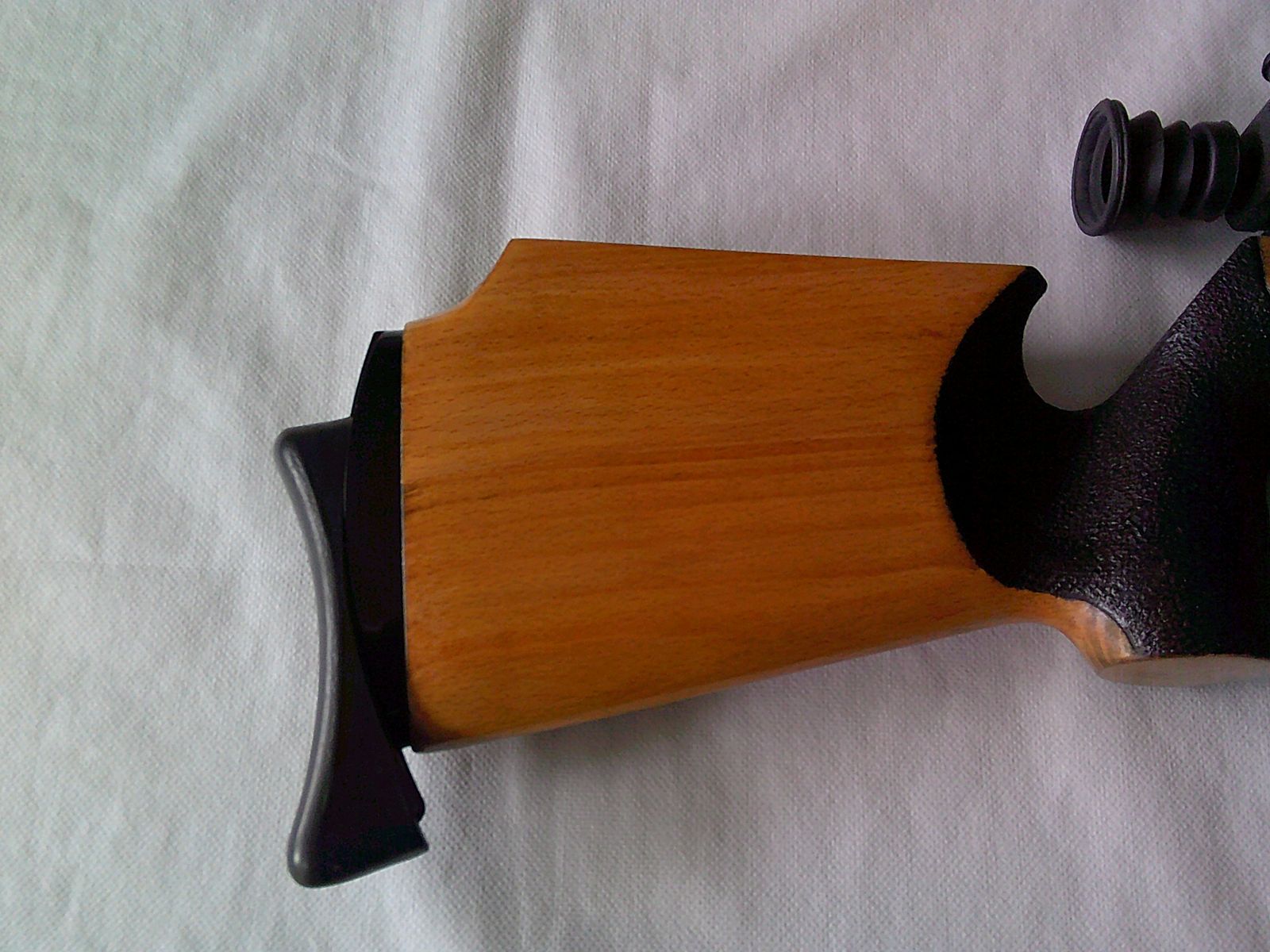 Feinwerkbau 300s Junior TOP Match rifle de aire con cuña de apoyo y maletín de rifle