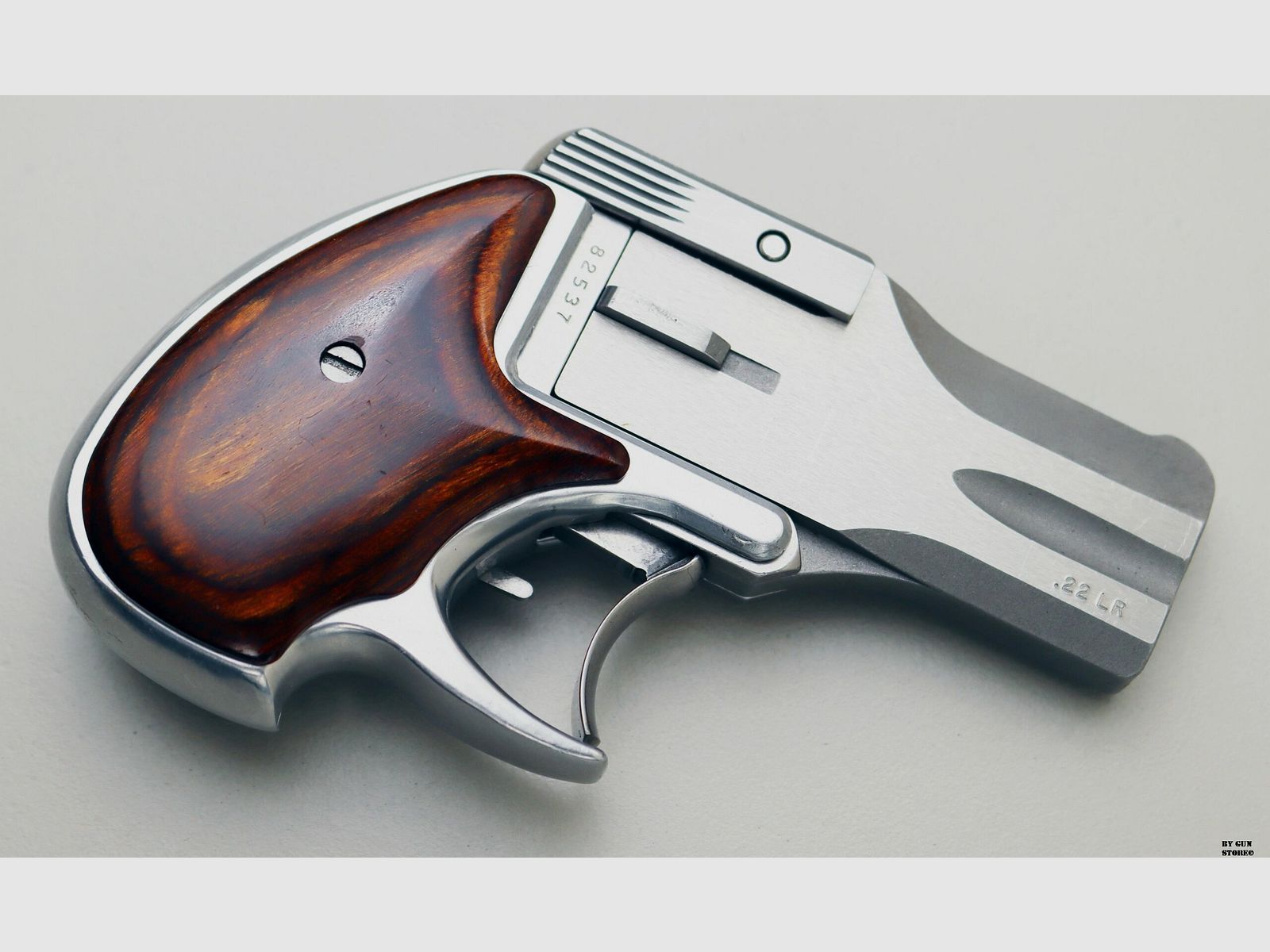 Pistool American Derringer Corp. mod. DA38 kal. 22lr matr. 82537, afbeelding 4 van 9