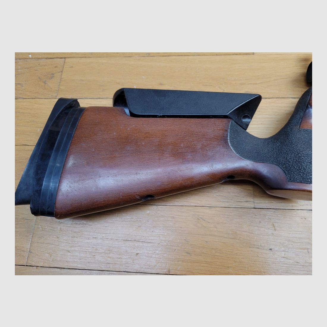 SOLDEN! Schöne Präzisionsgewehr – Anschütz Modell MATCH 1807 – Kaliber 22LR – Vollständig verstellbar – Präzisionsdiopter – Schwerer Lauf – Sehr guter Zustand, Bild 3 von 29