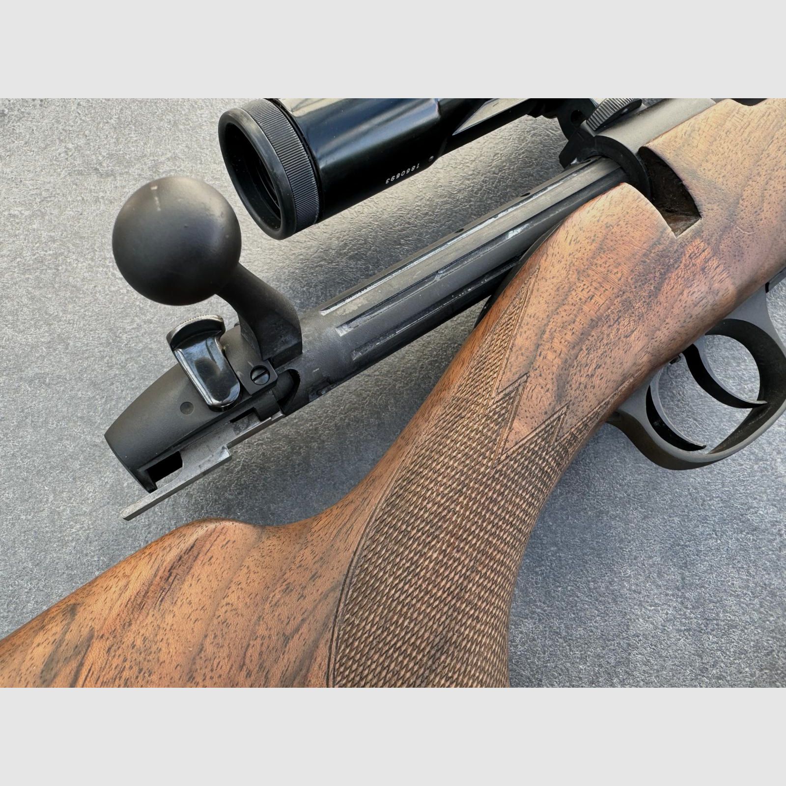 Sauer Weatherby Repetierer Kaliber .300 Weatherby Magnum