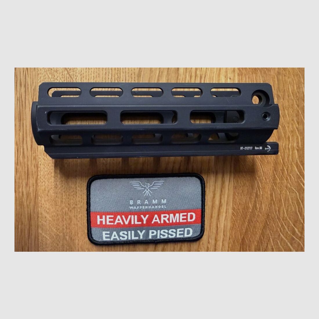 B&T AG (Brügger und Thomet) M-Lok guardia de mano para HK MP5/SP5 BT-212717 B&T
