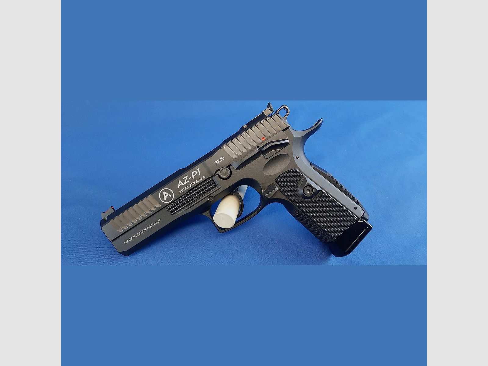 Arma Zeka AZ-P1 Optics Cal.9x19mm Nero, immagine 1 di 3