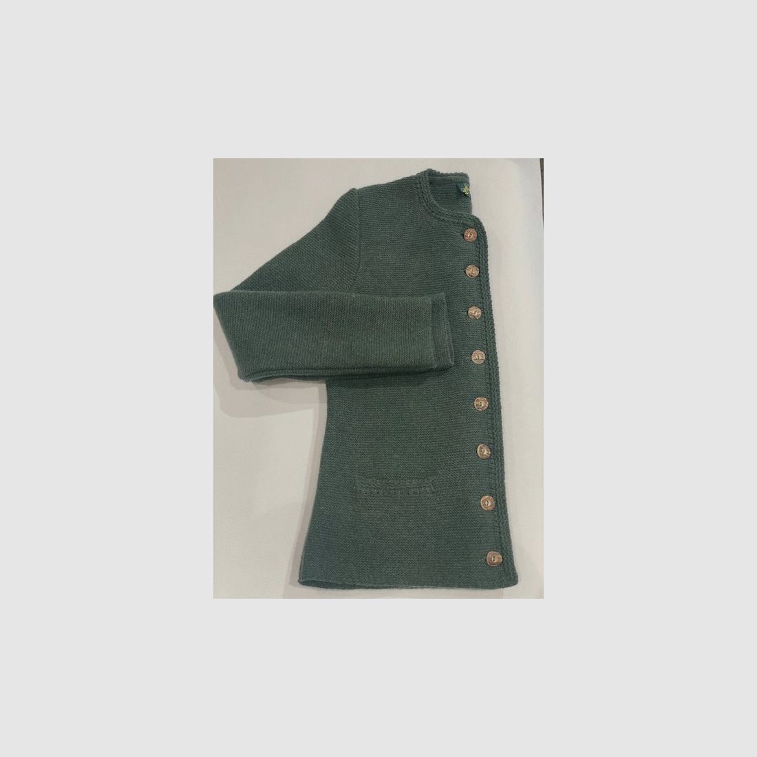 Damen klassische Strickjacke aus Merinowolle in Lodengrün