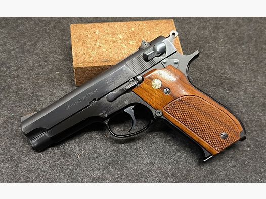 Smith & Wesson Mod. 39