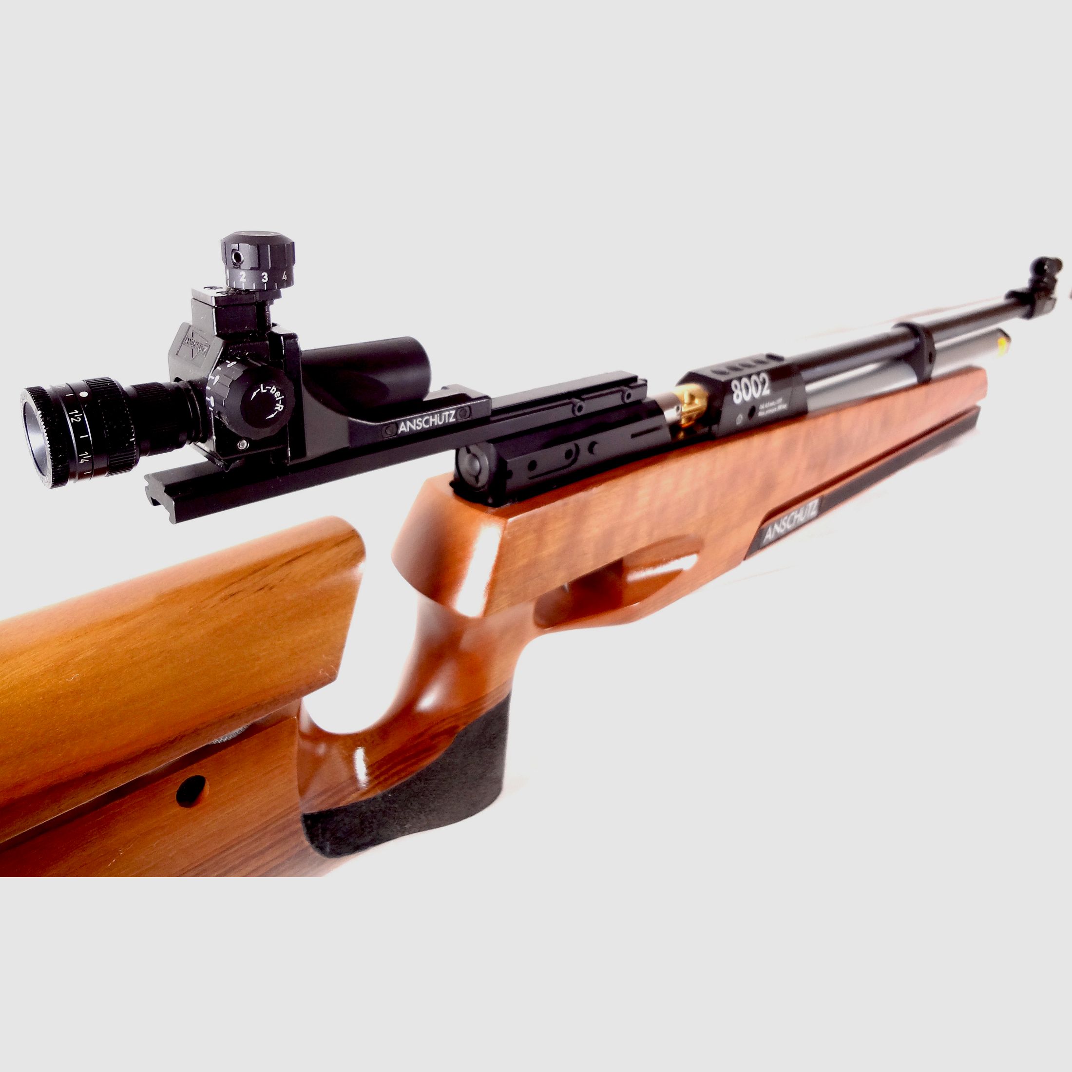 Karabin pneumatyczny Anschütz 8002 S2