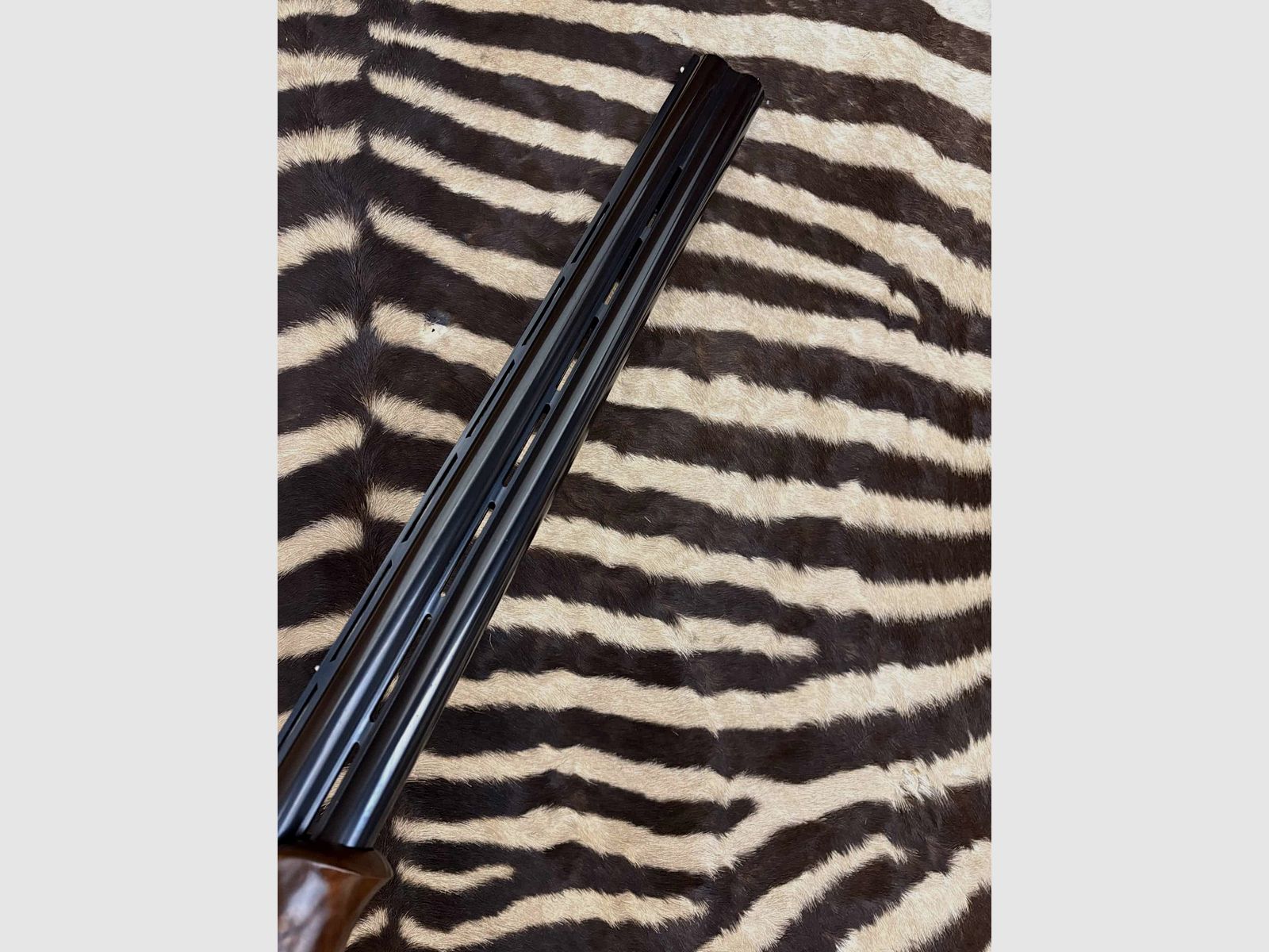 Browning B525 Limited Edition Flinte Kal. 12/76 – ca. 76 cm – 5 interne Chokes – Waffenkoffer, Bild 8 von 11