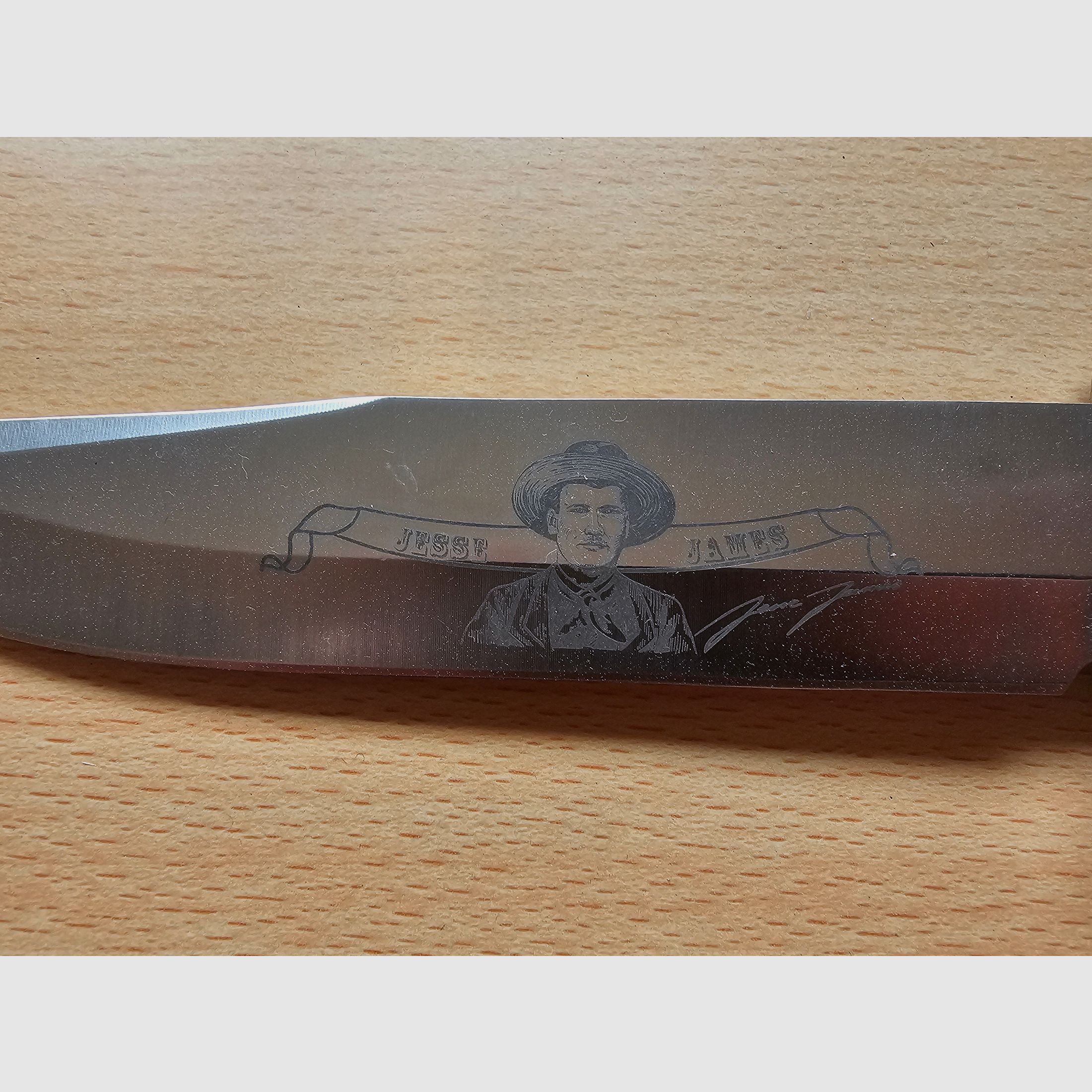 Sammlermesser Cervatus "Jesse James 1 of 1000"