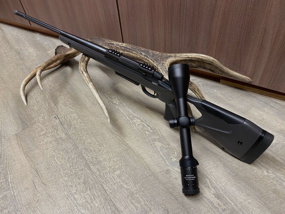 Sako S20, con Meopta Meostar R2 2,5-15x56 RD MR PA