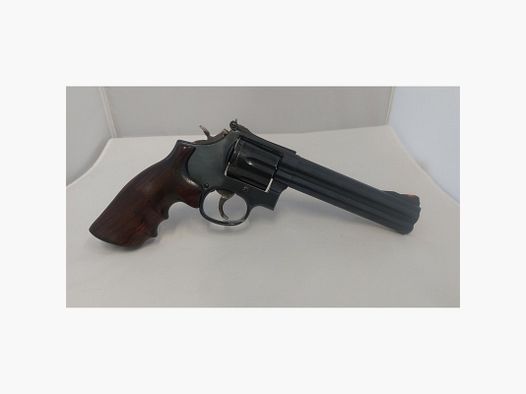 Smith & Wesson 568-3 38/357M