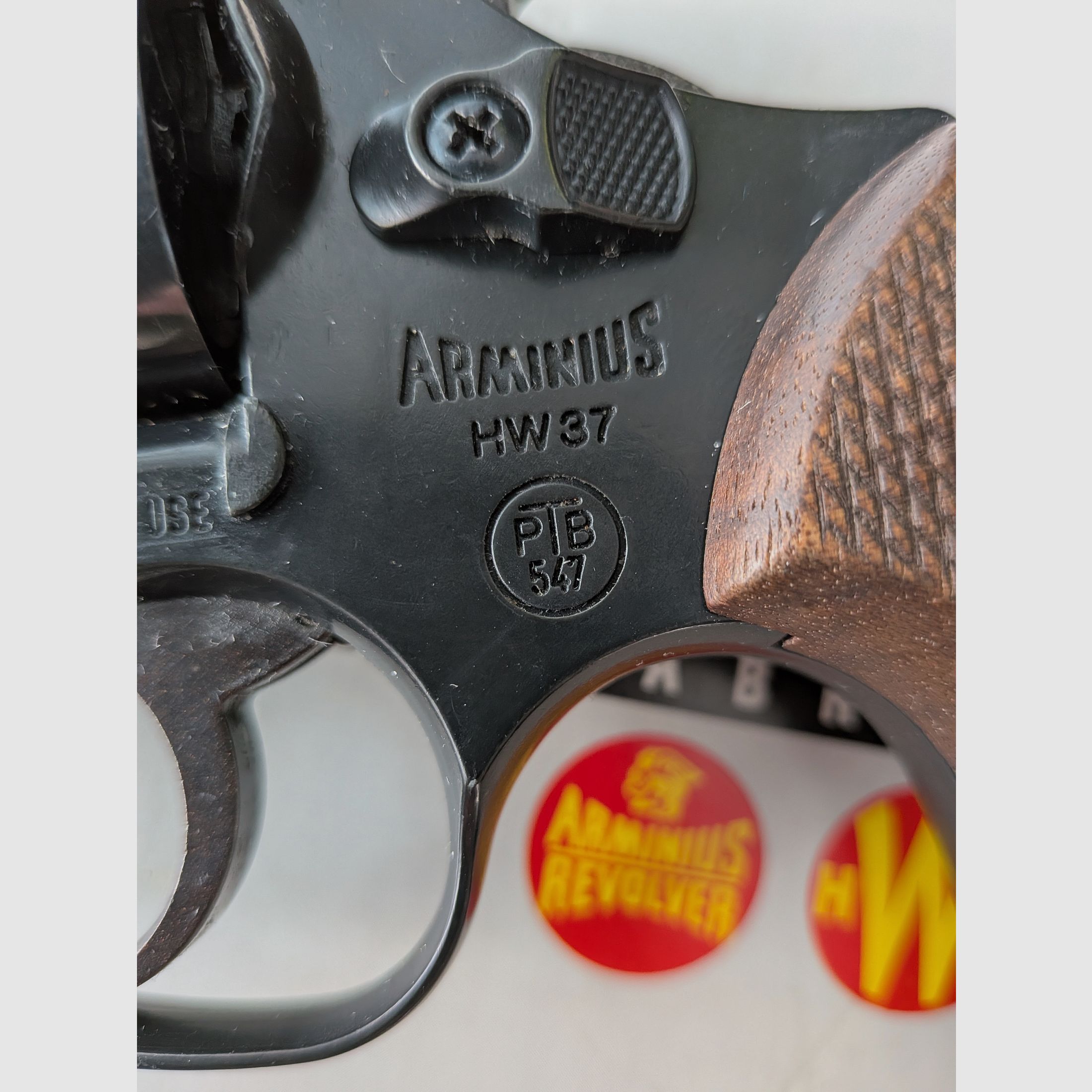 Arminius Weihrauch HW37 ++ Alte PTB 547++ Holzgriffe Schreckschuss Revolver 9mm Knall HW 37