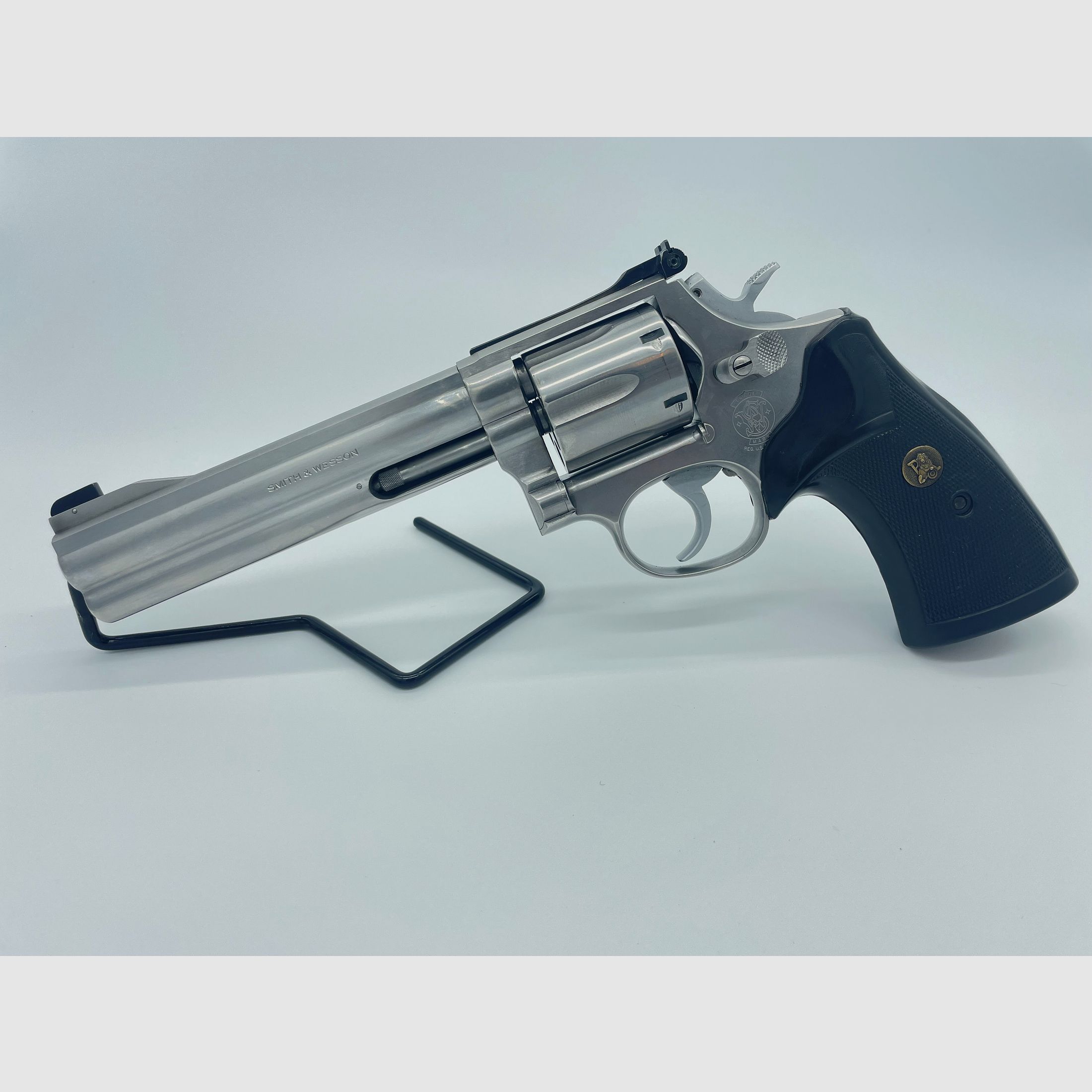 Revolver Smith&Wesson 686 6 inch caliber .357 Magnum, imagen 1 de 4