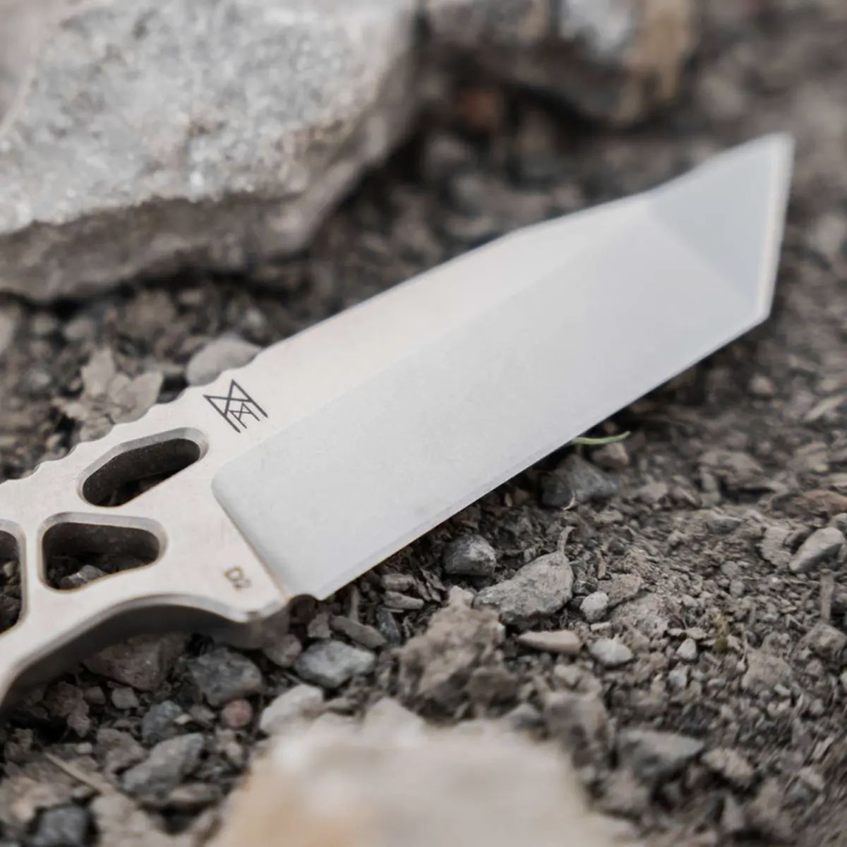 Böker Plus Superlight Tanto