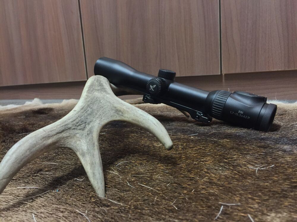 Swarovski Z8i 1,7-13,3x42 P SR, Flex Absehen, mit Schiene