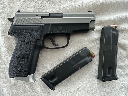 Sig Sauer P 229 P229 Duotone Silver/Black in .40 S&W - LIKE NEW - Price is negotiable!