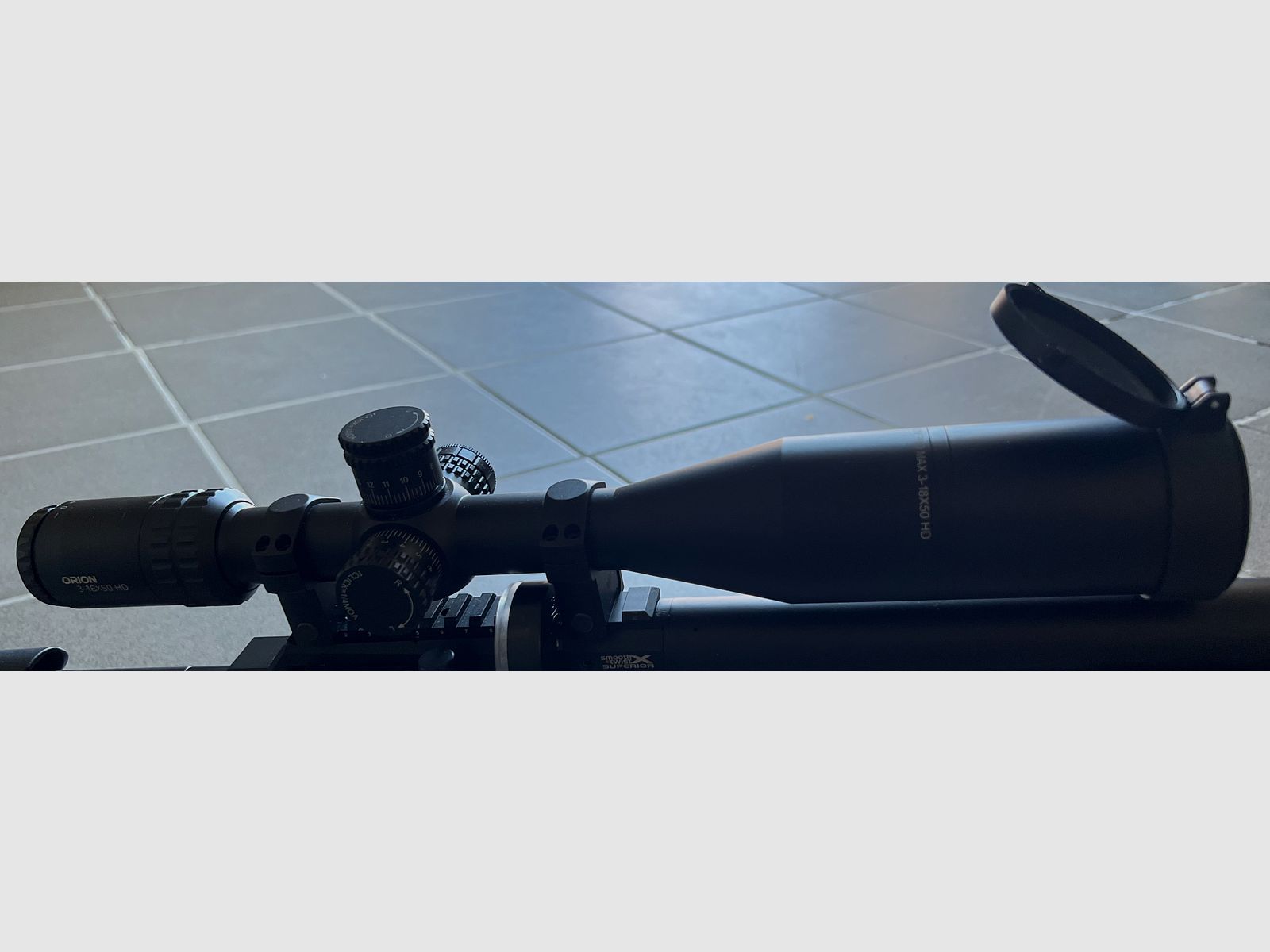 Zielfernrohr Vektor Optics 3x18x50 HD