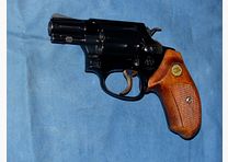Smith & Wesson Mod. 37 Super Air Weight cal. 38 SPL. TOP
