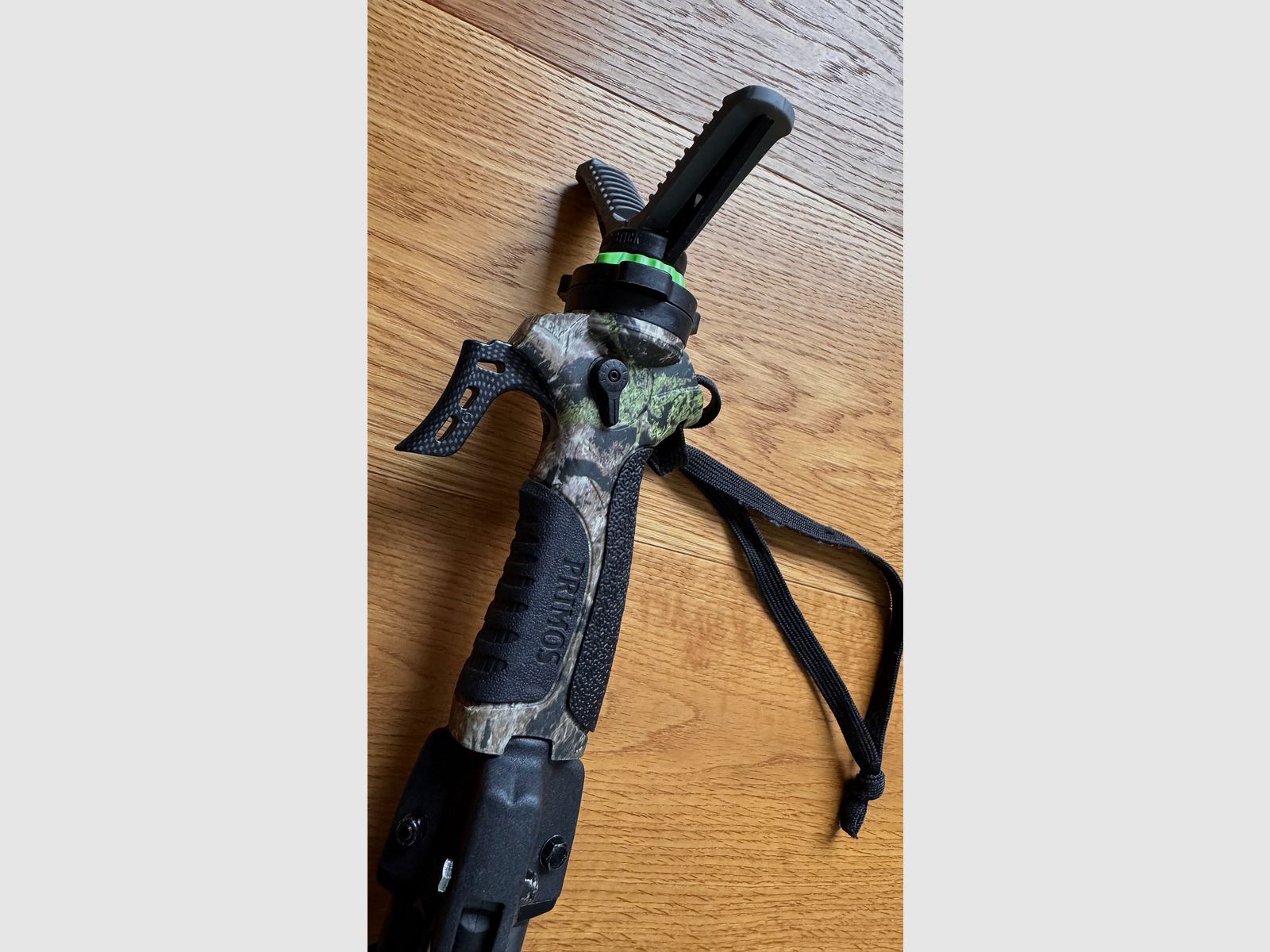 Primos Trigger Stick Gen. 2 Dreibein / Zielstock – Jim Shockey Edition