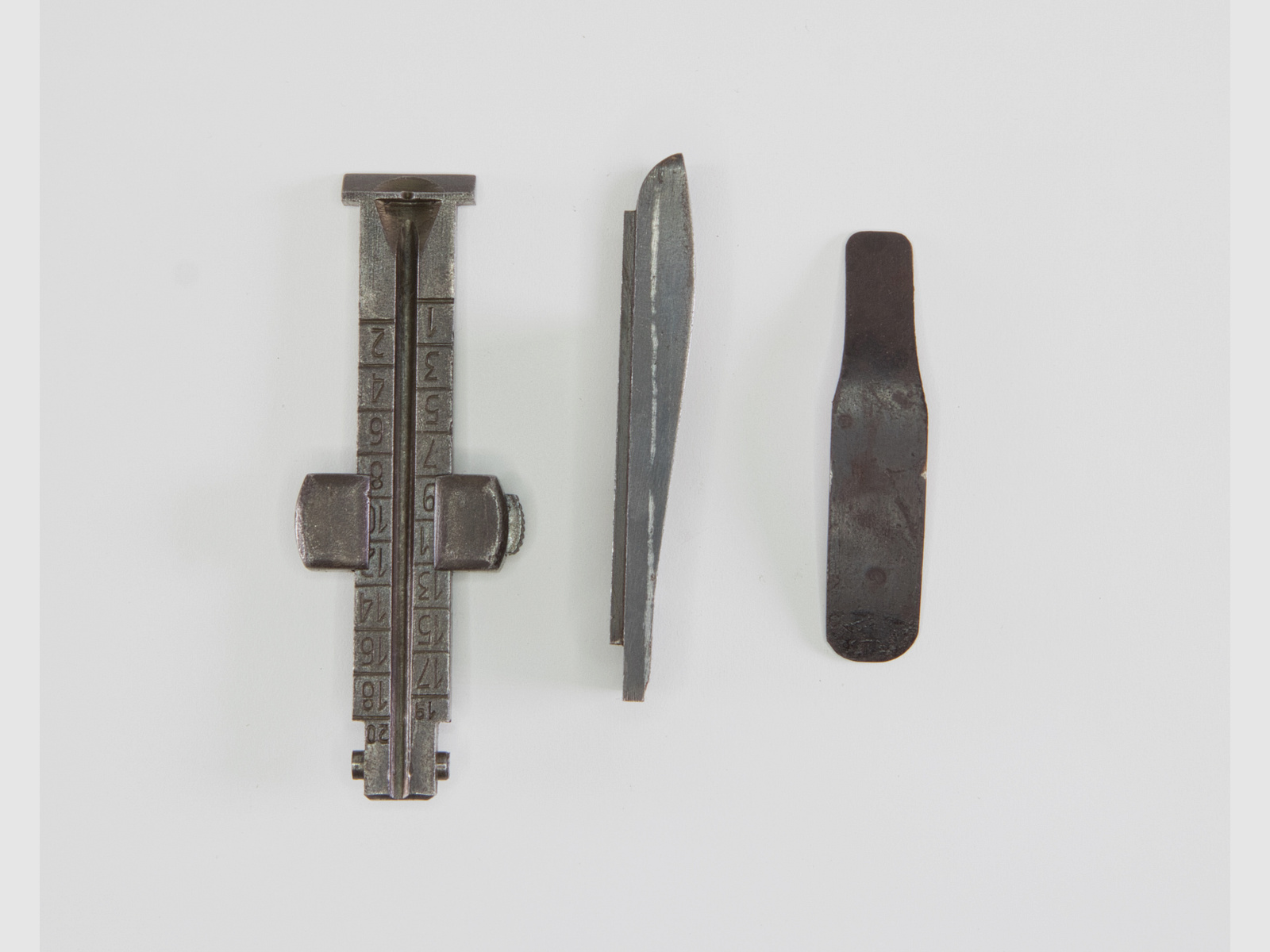 Karabiner K98 Visier mit Visierkurve und Blattfeder