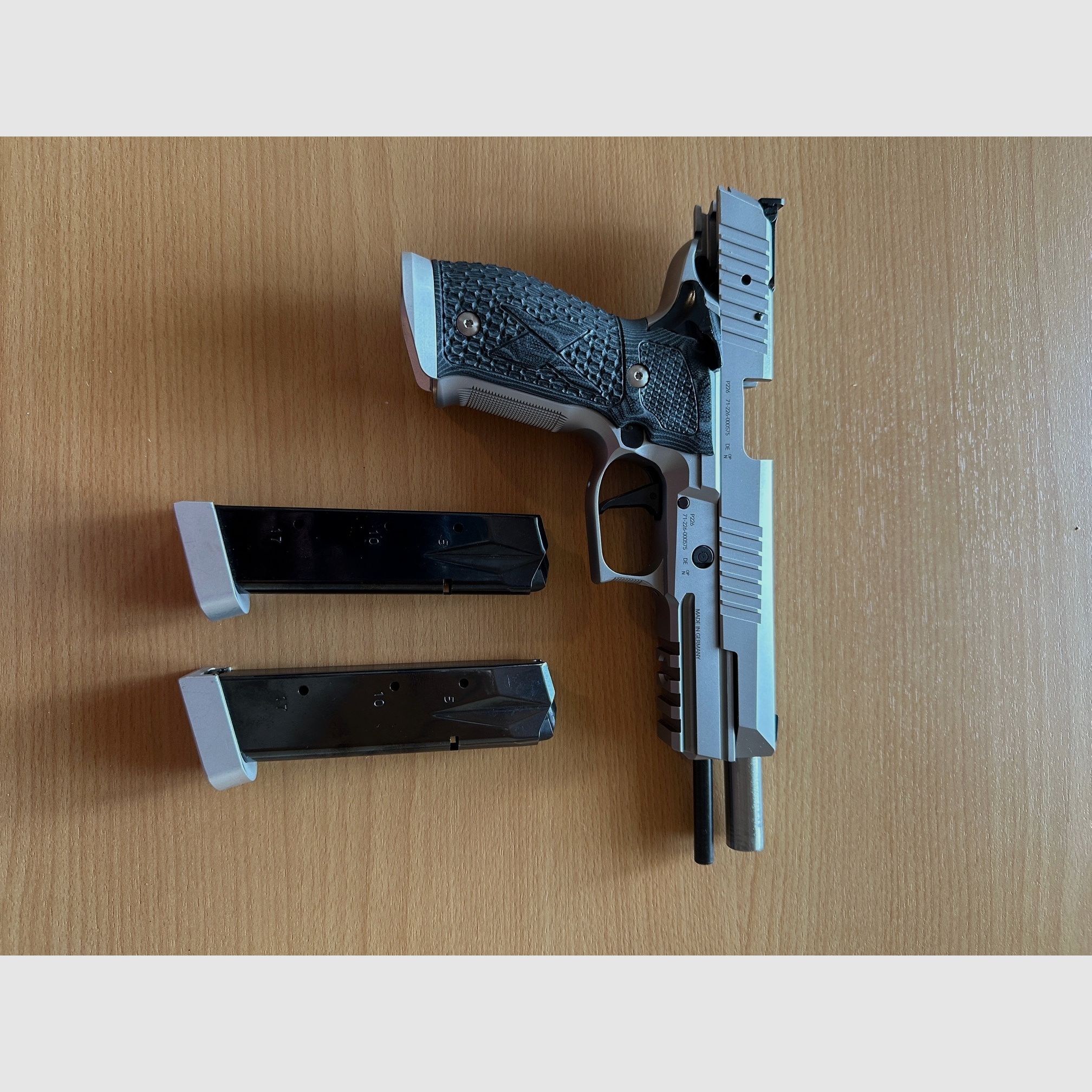 Sig Sauer p226 x-six supermatch