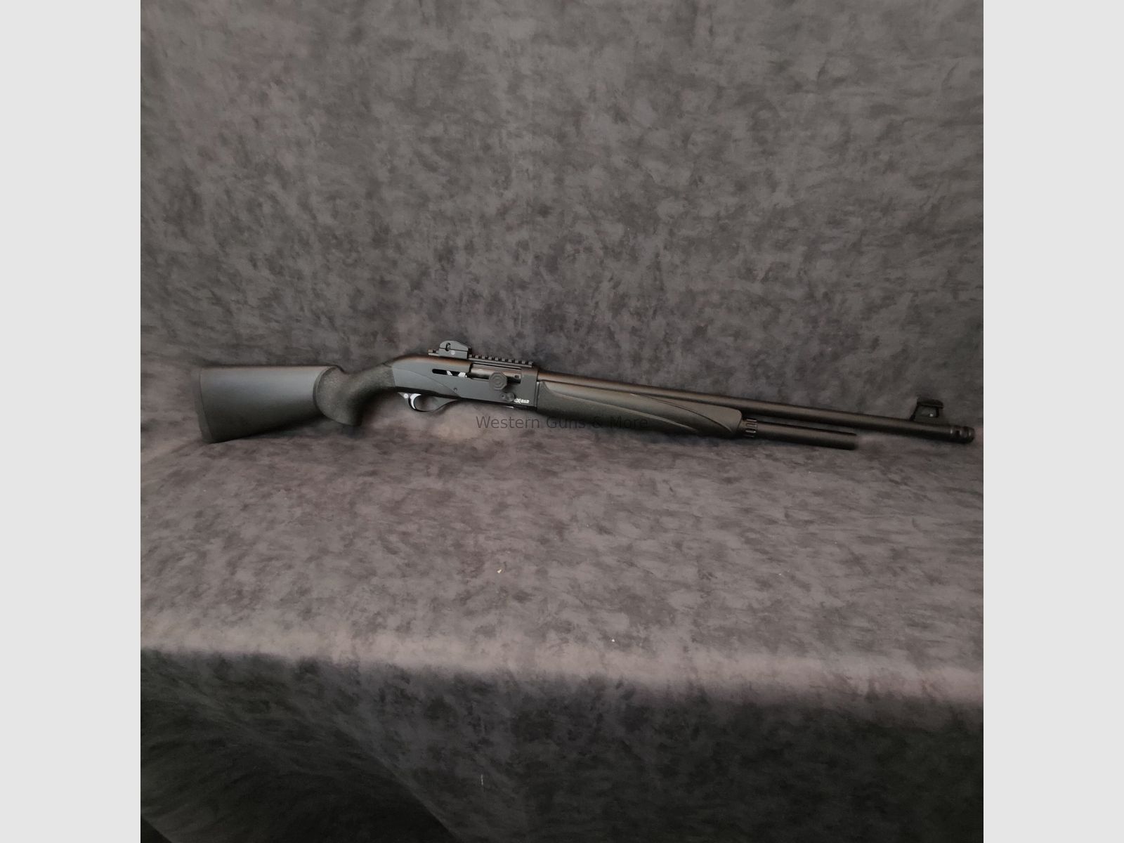 Huglu GX812 Black Tactic