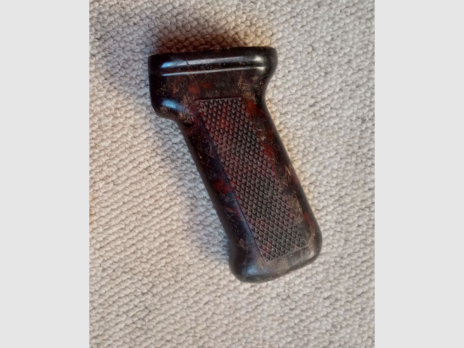 Rumänischer AKM Bakelit Griff / reifes Dunkelbraun / auch für AK74 AK-100 / Yunker ect.