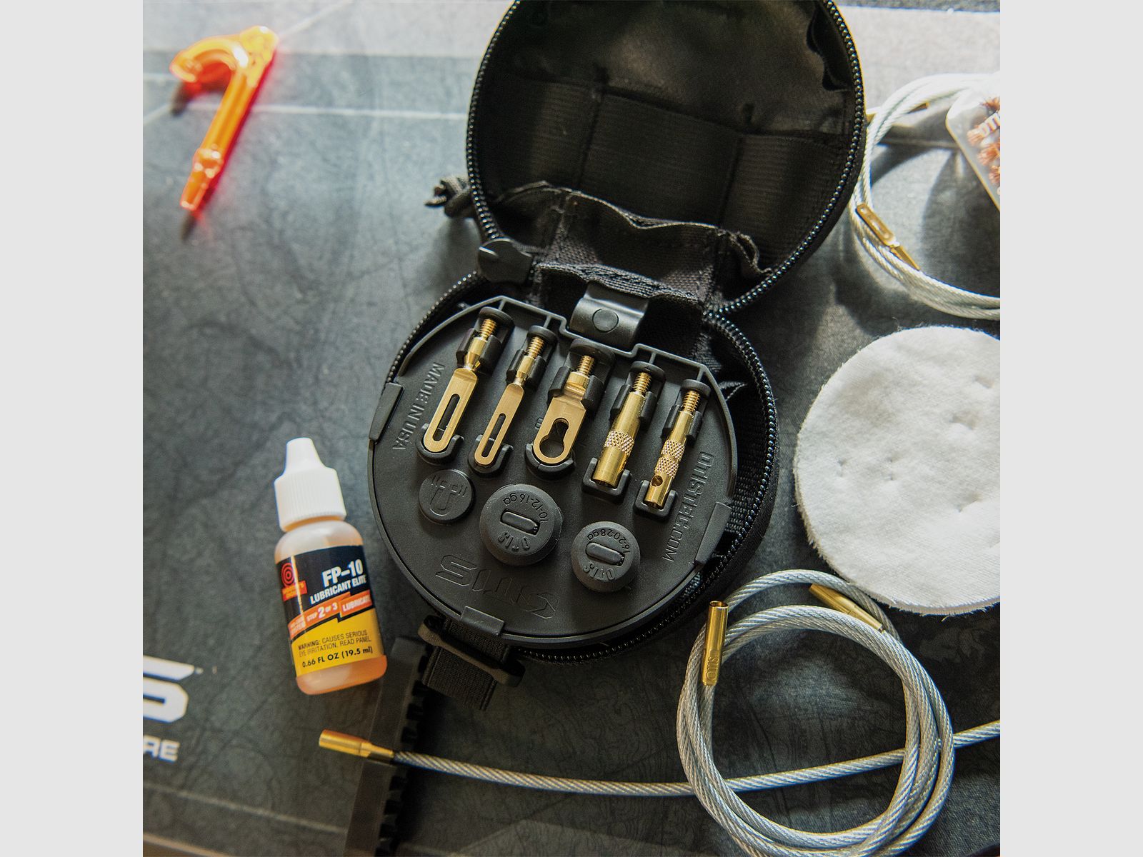 Otis Tactical Zestaw do czyszczenia dla .22/.223, .270, .30/.308/30-06/30-30, .38/9mm, .45 cal, .12 w tym torba