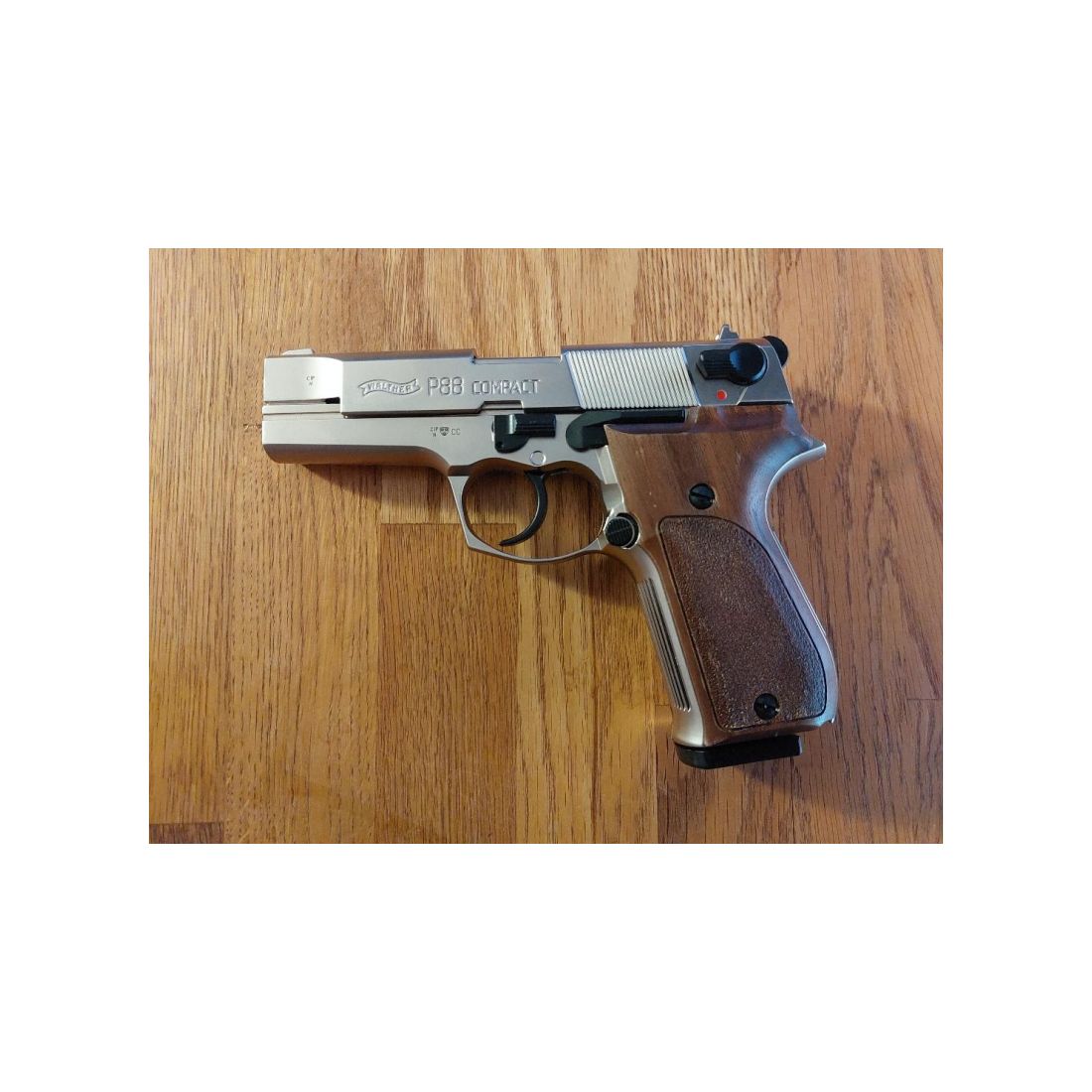 Walther P88 COMPACT NICKEL HG 9 mm P.A.K. NEU