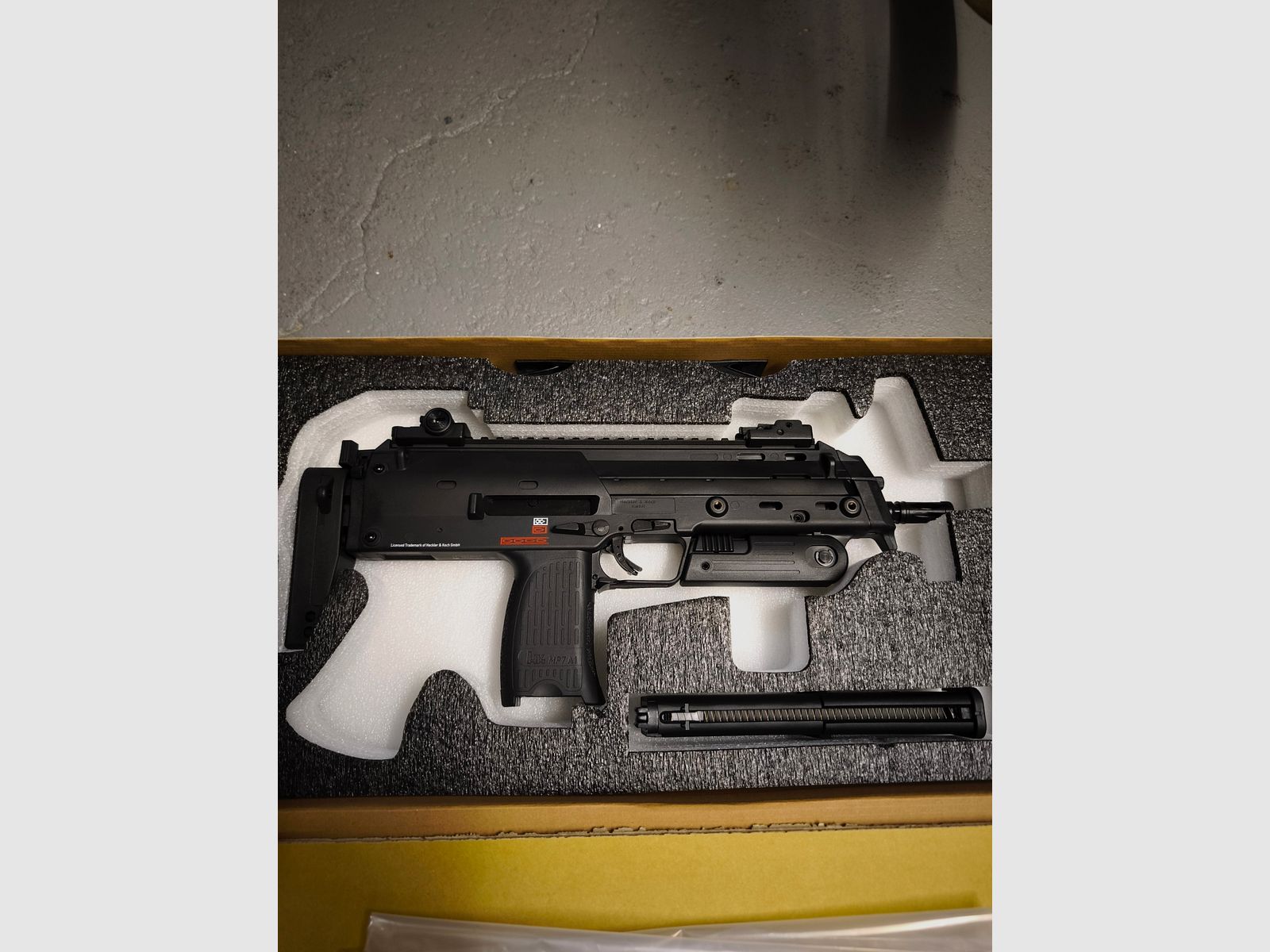 Verschiedene Waffen, Softair, Gaspistole 