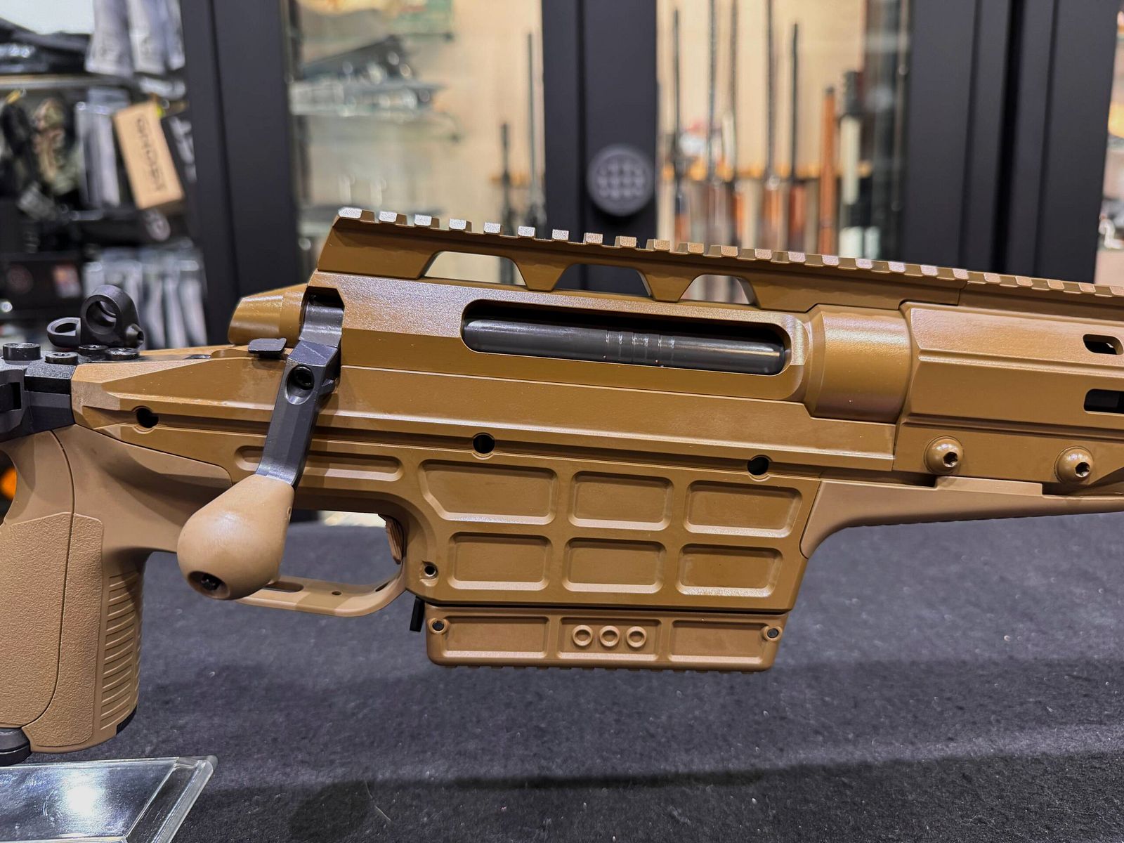 Sako TRG M10, afbeelding 6 van 8