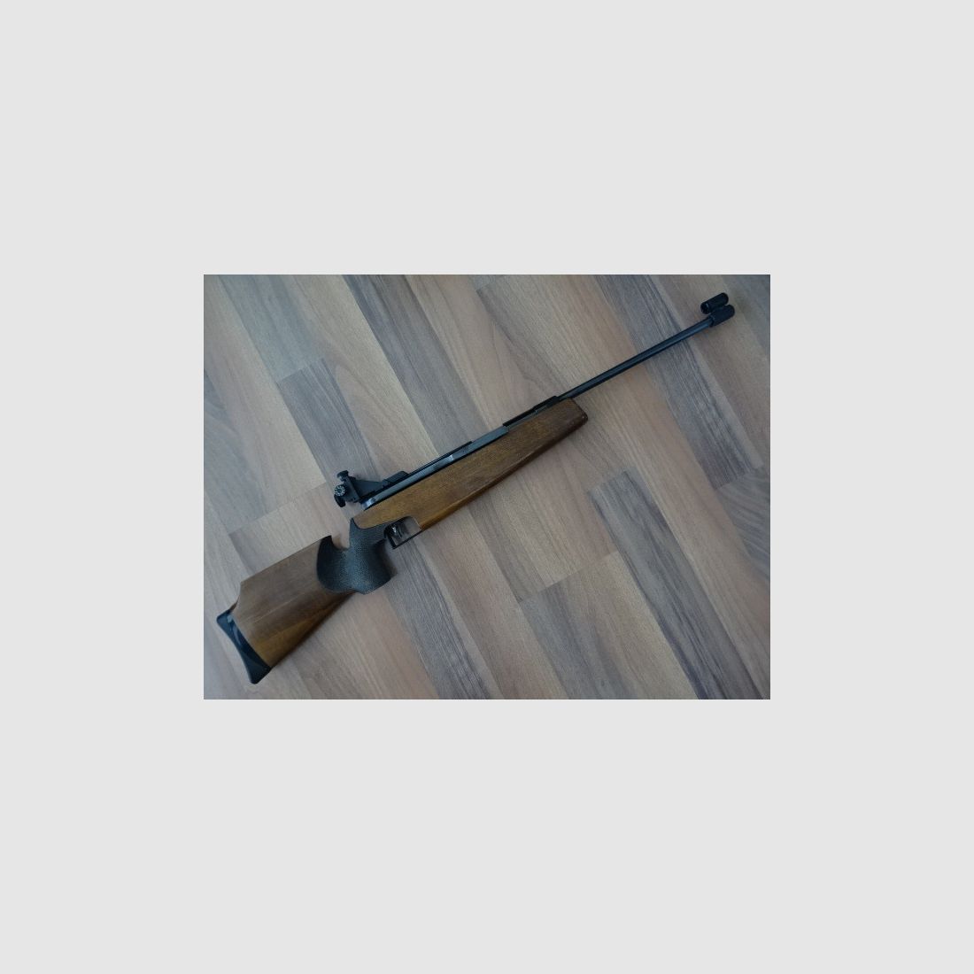 Feinwerkbau 300 S Junior - Match Luftgewehr für Rechtsschützen