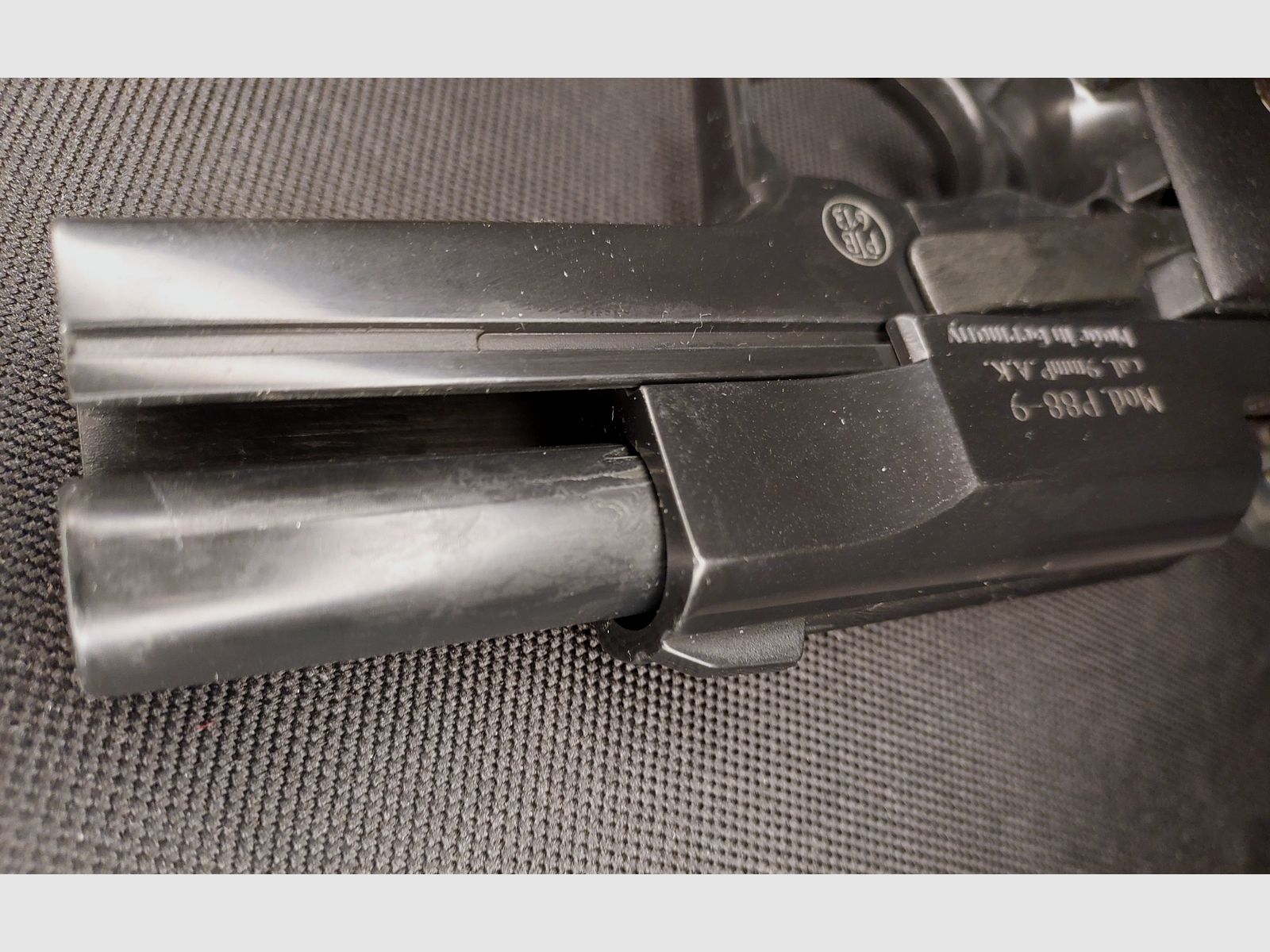 Walther P88-9 (P 88 Compact) Schreckschuss Pistole 9mm P.A.K. schwarz (PTB 613)