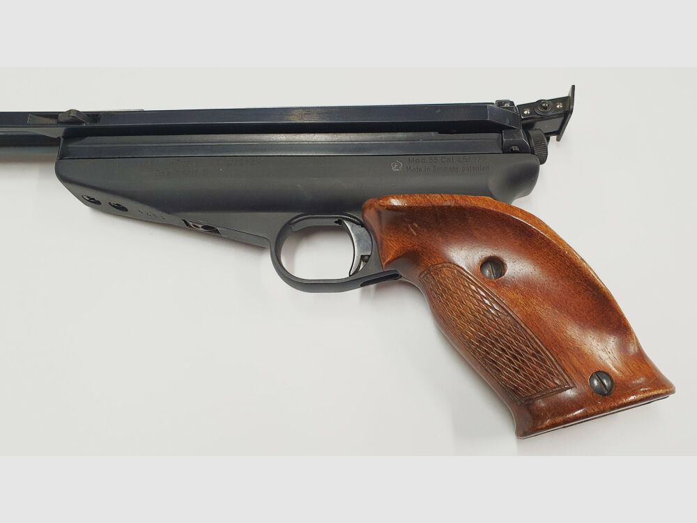 Feinwerkbau Feinwerkbau Mod. 65 4,5/.177 FWB 65 Mk. I , vierstellige Seriennummer, Federdruck / Seitenspanner