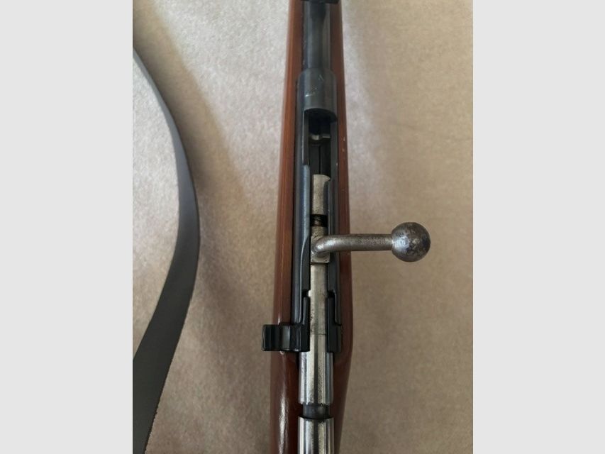 Voere rifle de repetición calibre .22 lfB de un solo disparo caza