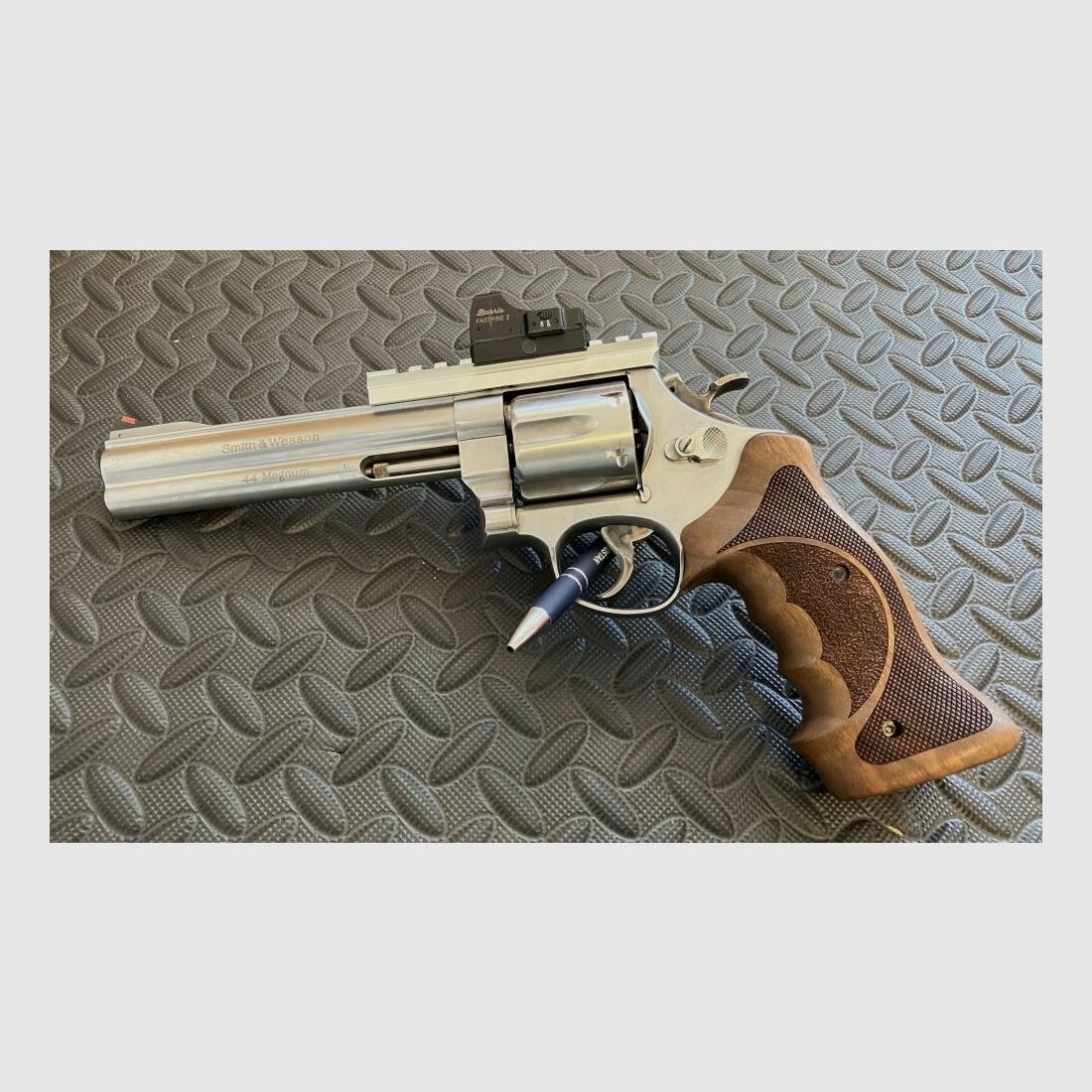 Smith & Wesson 629