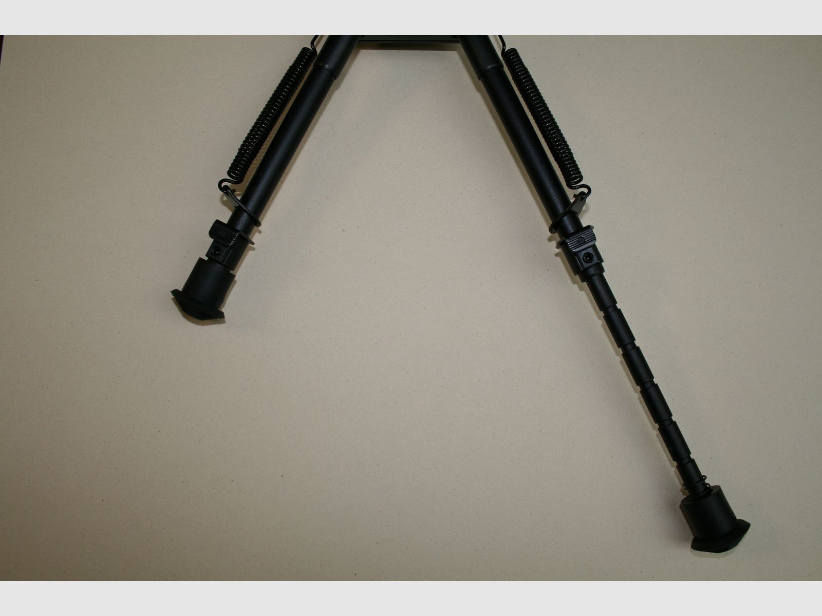 BIPIED Typ Harris medium verstellbar 9" bis 13", Bild 3 von 5