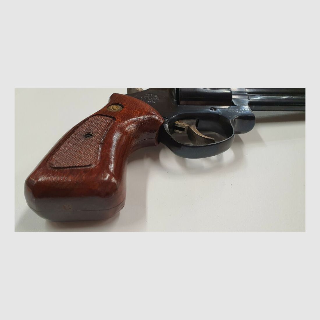 Taurus Revolver Model 441, zdjęcie 7 z 10