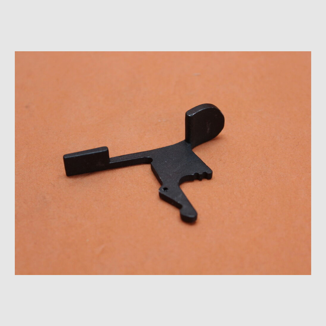 J&T Distributing AR-15: Charging Handle Latch Ambidextrous/Klinke für Spannschieber, beidhändig