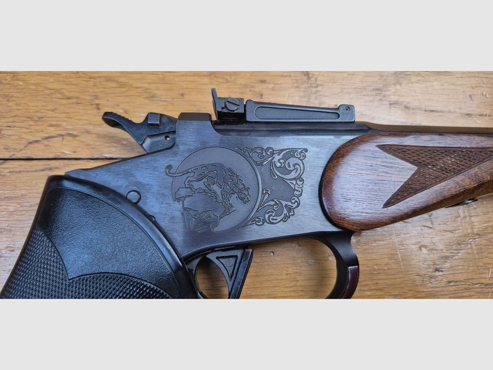 Sehr spielerische Pistole Thompson Center – Modell Contender – Lauf 10 Zoll – Kaliber 30-30 oder 30WCF – Waffe von Rochester aus Anfang 1979 – Sehr schönes Holz – Sehr gut angepasster Pachmayr-Griff – Wunderschöner oktagonaler Lauf – Exzellente Mechanik und Abzug – Schöne Trainings- und Präzisionswaffe – TBE/TBE+, Bild 27 von 30